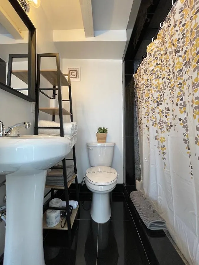 Appartement Hotel And The City, Rooftop City View New York