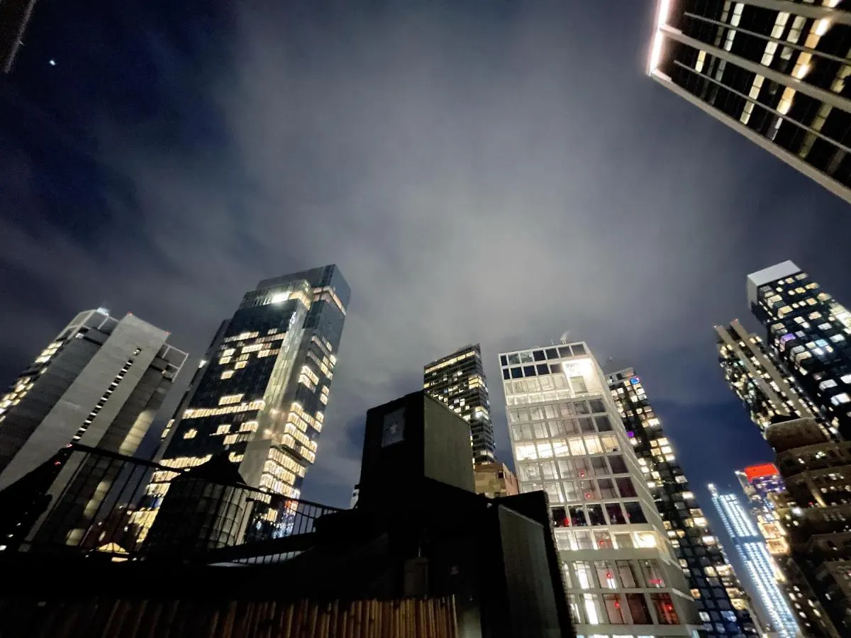 Hotel And The City, Rooftop City View New York Apartment